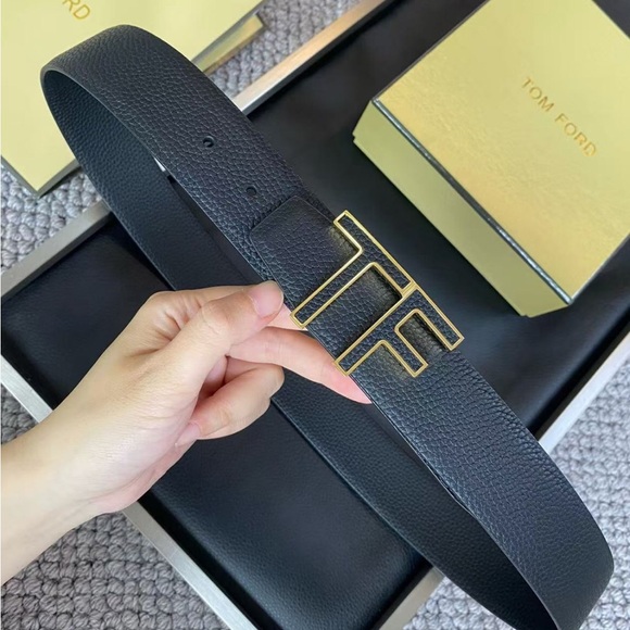High-end Tom Ford men's belt - black gold buckle simple and stylish